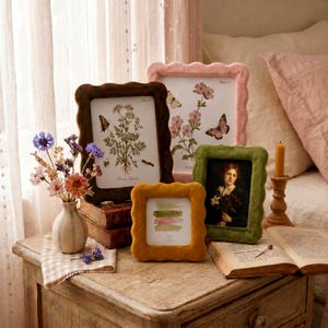 Vintage Scalloped Velvet Picture Frame, Fabric Wrapped  Wavy Photo Frames, Whimsical Frame For Cottage Wall Decor Set 4x4, 4x6, 5x7, 8x10