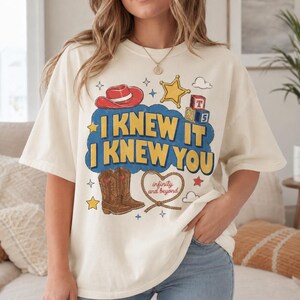 Disneyland Toy Story Bow Shoe Comfort Colors Tee, Pixar Toy Story 5 Inspired Coquette Bows Tee, Knew It I Knew You Tee, Family Matching Tee zdjęcie 1