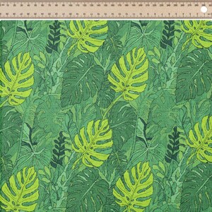 Green tropical leaf Pattern, Fabric by the meter, 147 cm Wide, Polyester