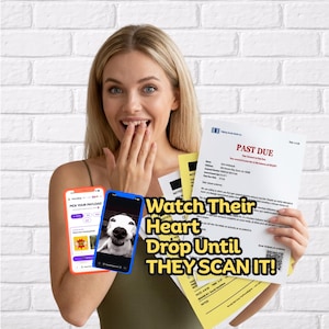 Puede incluir: Una mujer sonríe, sosteniendo avisos de pago vencidos y dos teléfonos inteligentes. Uno muestra una aplicación de pago, el otro un perro. El texto de la imagen dice: "Watch Their Heart Drop Until THEY SCAN IT!"