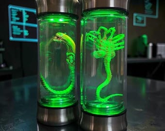 Alien Xenomorph Specimen Jar, Facehugger Embrio Glas Prop, Sci-Fi Film Geschenk, Chestburster Ornament, LED-Licht-Option