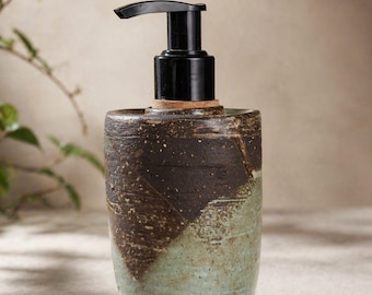 Handmade Ceramic Soap Dispenser – Minimal Japanese Style – Black Clay & Chamotte – Wheel Thrown Bathroom Decor