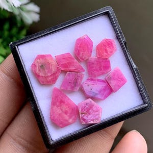 Johnson Ruby Sheen Sapphire Hand Polish Slice Gemstone, 18.30 Ct Size 9-14 MM,