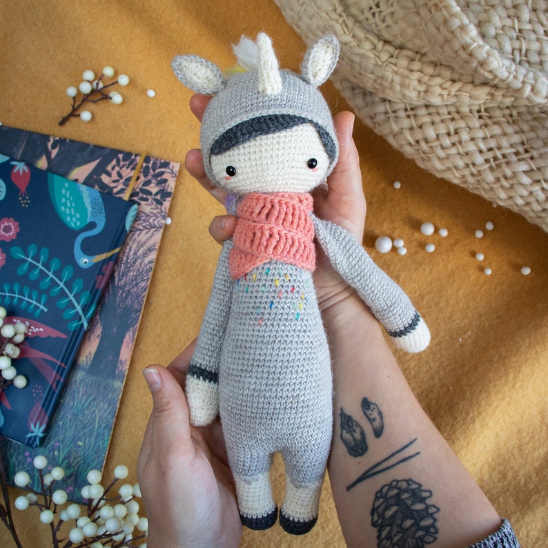 Crochet pattern lalylala YUMI the unicorn amigurumi diy cute stuffed toy, plushie, pastel rainbow, fairytale, present, nursery decoration image 9