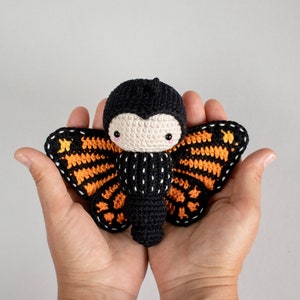 Crochet pattern MONARCH BUTTERFLY amigurumi diy caterpillar toy interchangeable wings, nature, summers, spring, baby rattle, download image 6