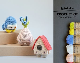 Ensemble au crochet lalylala Seasons PRINTEMPS Amigurumi DIY • Mésange bleue, nichoir, crocus, jouet au crochet, nichoir à oiseaux, plante à floraison précoce