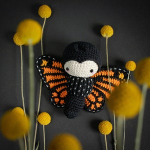 crochet kit lalylala MONARCH BUTTERFLY amigurumi diy orange and black butterfly, stuffed animal, baby rattle, nature, summer, spring image 8