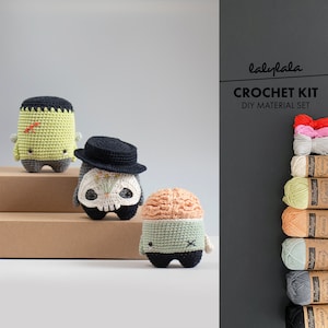 crochet kit lalylala seasons HALLOWEEN amigurumi diy • Frankenstein monster, zombie, skull, horror, spooky seasonal decoration