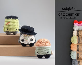 crochet kit lalylala seasons HALLOWEEN amigurumi diy • Frankenstein monster, zombie, skull, horror, spooky seasonal decoration