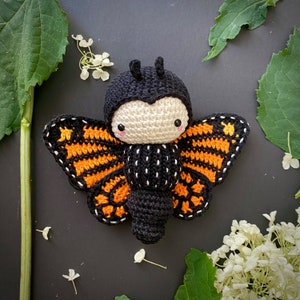 Crochet pattern MONARCH BUTTERFLY amigurumi diy caterpillar toy interchangeable wings, nature, summers, spring, baby rattle, download image 2