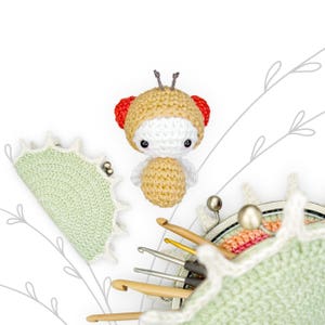 Crochet pattern lalylala VENUS FLYTRAP and fruit fly amigurumi diy • carnivore purse / clutch, needle pocket, digital download
