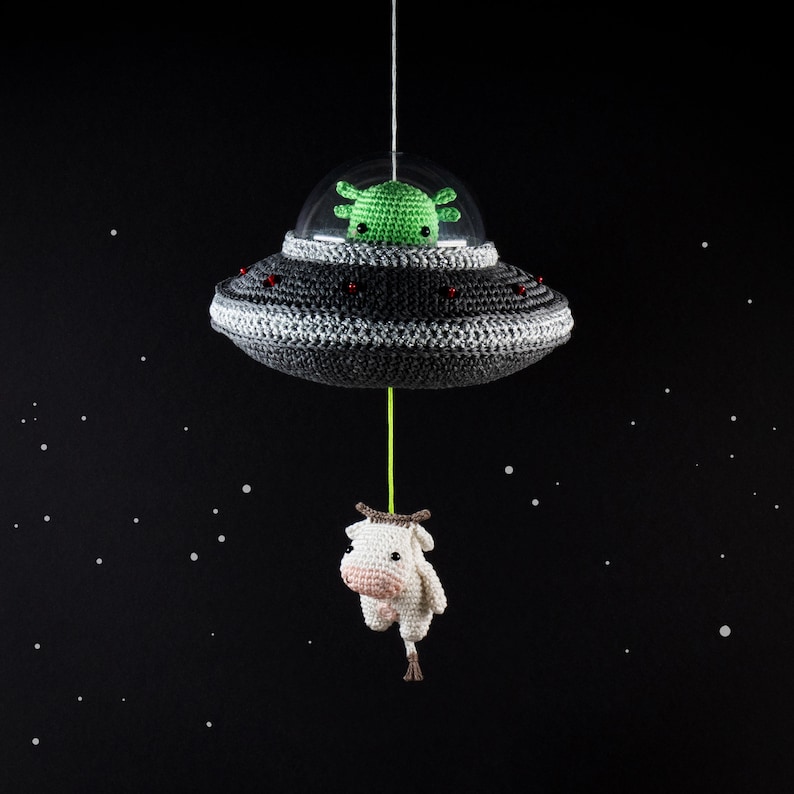 Crochet pattern lalylala UFO / Flying Saucer amigurumi diy music box toy for sci-fi fans, alien, cow, space, funny mobile, nursery deco image 9