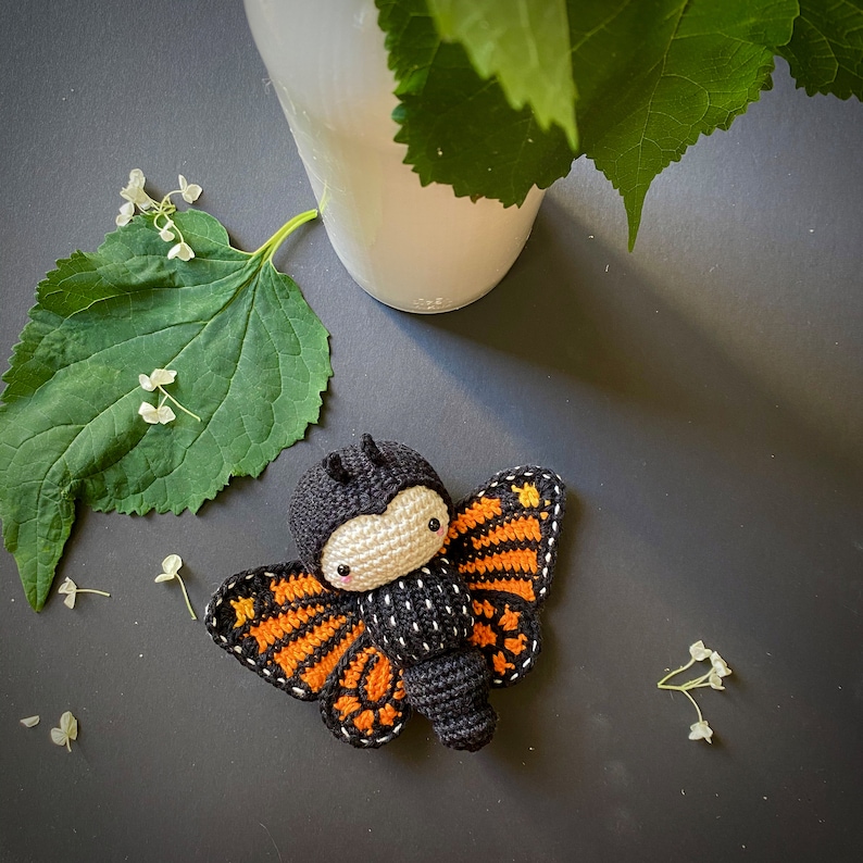 Crochet pattern MONARCH BUTTERFLY amigurumi diy caterpillar toy interchangeable wings, nature, summers, spring, baby rattle, download image 4