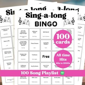 Puede incluir: Juego de bingo Sing-a-long con 100 cartas con éxitos de todos los tiempos de los años 60 a los 2000. El juego incluye una lista de reproducción de 100 canciones. El título está en letras negras grandes con notas musicales.