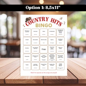 Puede incluir: Una tarjeta de juego de bingo Country Hits, de 21,6 x 27,9 cm, con un gr&aacute;fico de sombrero de vaquero. La tarjeta presenta t&iacute;tulos de canciones como "Jolene" y "Hurricane" en formato de cuadr&iacute;cula. El texto "Mark the squares as the songs are played" est&aacute; en la parte inferior.