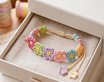 Crochet Flower Bracelet Pattern, Dainty Floral Jewelry, Adjustable Friendship Bracelet (PDF)