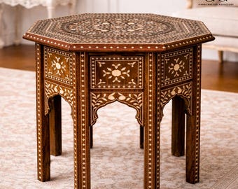 Mesita auxiliar decorativa con incrustaciones de hueso hechas a mano.