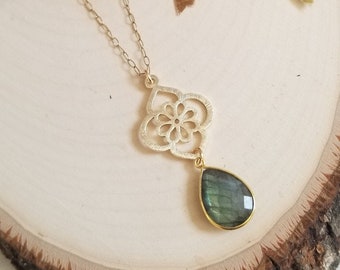 Labradorite Necklace, Gold Labradorite Pendant, Labradorite Teardrop Necklace, Gemstone Necklace for Her
