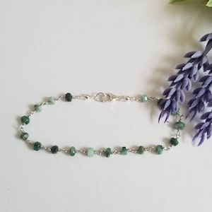 Dainty Emerald Bracelet, Raw Emerald Bracelet, May Birthstone, Emerald Beaded Bracelet, Gift for Her, Rosary Chain Bracelet