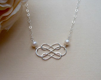 Silver Infinity Necklace, Sister Gift, Dainty Necklace, Gift for Women, Everyday Necklace, Bridesmaid Necklace, Delicate Necklace