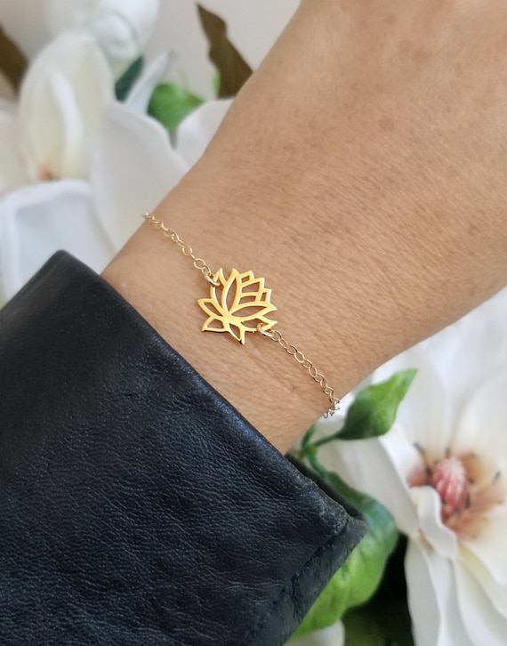 Dainty Gold Lotus Flower Bracelet Thin Gold Bracelet Gift for Best Friend Simple Everyday Jewelry Lotus Jewelry for Women Etsy Canada