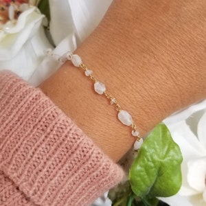 Everyday Moonstone Bracelet, Wire Wrapped Gemstone Bracelet, Gift for Best Friend, Simple Bracelet, Moonstone Rosary Chain Bracelet