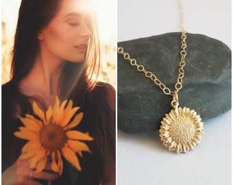 Sunflower Necklace, Gold Sunflower Pendant Necklace, Sunflower Jewelry, Everyday Necklace, Flower Necklace, Gift for Her, Layering Necklace