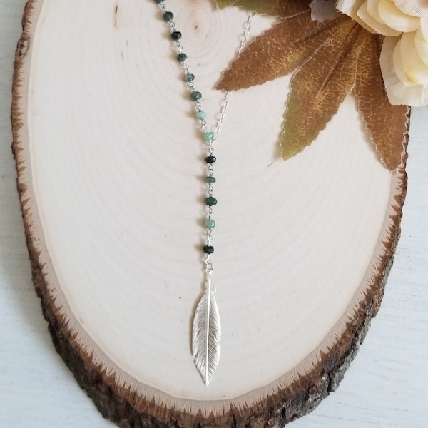 Raw Emerald Y Necklace, Feather Lariat, Rosary Chain Necklace, Boho Center Drop Necklace, Gemstone Necklace Gift for Her