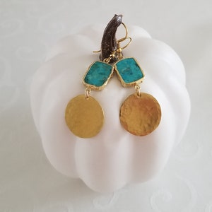 Turquoise Earrings, Gold Turquoise Dangle Earrings, Gold Hammered Earrings, Turquoise Jewelry, Handmade Turquoise Drop Earrings, Bohemian Dangle Earrings