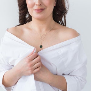 Raw Emerald Necklace, Emerald Y Necklace, Gemstone Lariat Necklace, May Birthstone, Gold Fill Lariat, Emerald Jewelry, Birthday Gift for Her