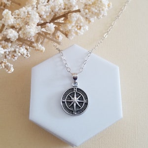 Sterling Silver Compass Necklace, Dainty Coordinate Necklace, North Star Necklace, Compass Medallion Necklace, Gift for Her, Compass Pendant