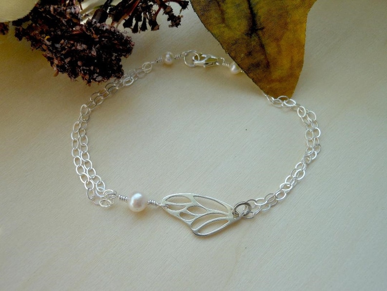 Inspirational Jewelry Sister Gift Silver Wing and Pearl Bracelet Dainty Silver Bracelet Butterfly Wing Bracelet Birthday Gift