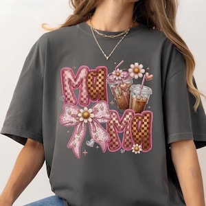 Camiseta vintage para mamás amantes del café / Camiseta retro para mamás amantes de la cafeína imagen 6