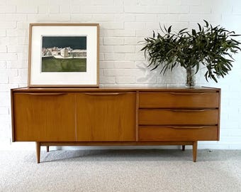 Handmade Solid Wood Sideboard ,Custom Size Modern Buffet Cabinet, Entryway & Dining Room Console,Custom Solid Wood Sideboard: Modern Slatted