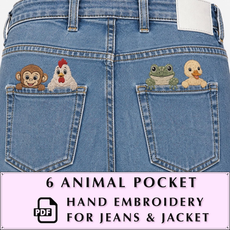 Peut inclure: Jean en denim bleu clair avec des broderies d'animaux sur les poches arri&egrave;re. La poche gauche montre un singe brun et un poulet blanc, tandis que la poche droite pr&eacute;sente une grenouille verte et un caneton jaune. Texte : 6 ANIMAL POCKET HAND EMBROIDERY FOR JEANS & JACKET.