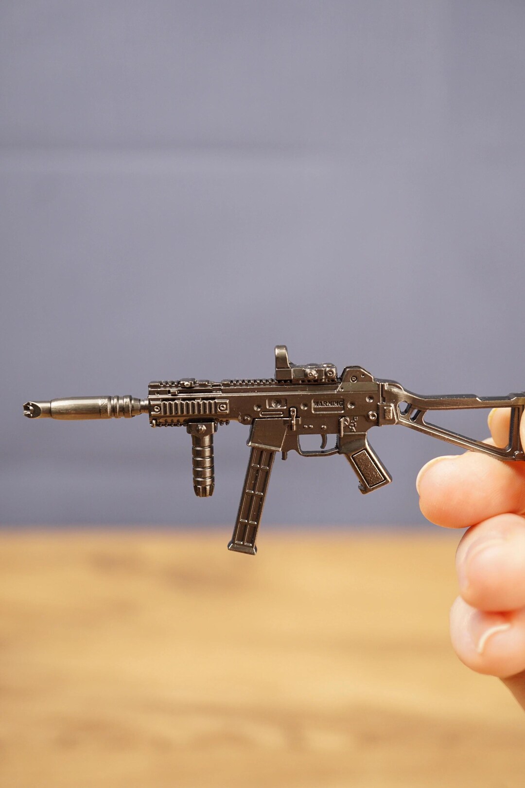 UMP45 Tactical SMG Keyring Metal Submachine Gun Keychain Military Game ...