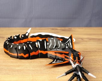 Subnautica 2 Needler Mango Articulated Model, Large Alien Sea Creature Figure, Gaming Room Desk Decor, Sci-Fi Gamer Gift Collectible