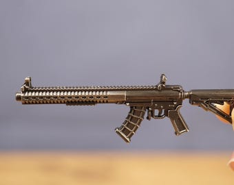 MK47 Gewehr Schlüsselanhänger Taktischer FPS Gamer Schlüsselanhänger Accessoire Militärwaffe Anhänger Extrahierung Shooter Fan Geschenk Gaming Rucksack Charm