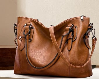 Handmade Style Large Capacity Tote Bag Multi Pocket Women Shoulder Crossbody Bag Retro Designer Personalized Everyday Handbag