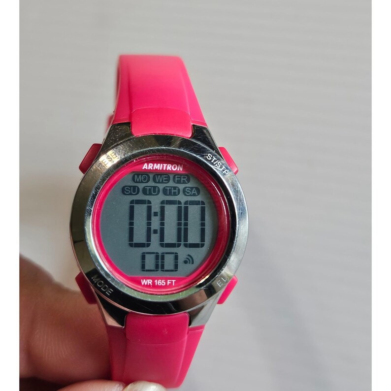 Vintage Armitron Pro Sport Pink Digital Watch Water Resistant 165ft image 3