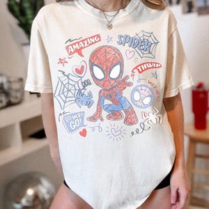 Chemise à carreaux Disney Spidey et ses incroyables amis, t-shirt assorti Ghost Spider Spin, t-shirt comique Disney MCU, cadeaux de voyage en famille Disneyland