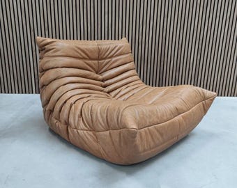 Sillón individual de piel Togo color coñac de Ligne Roset – Sillón de diseño Michel Ducaroy