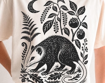 Zarigüeya PNG / Imágenes prediseñadas de criaturas del bosque / Gráfico de linograbado vintage / Diseño de camiseta de animales del bosque nocturno