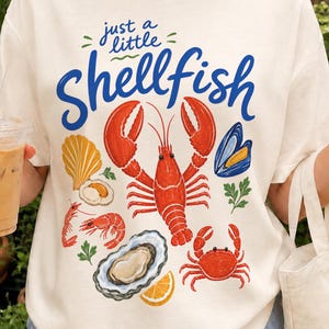 面白い貝類ロブスターPNG | シーフードクリップアートグラフィック | 夏のビーチマティーニ | マリンTシャツデザイン