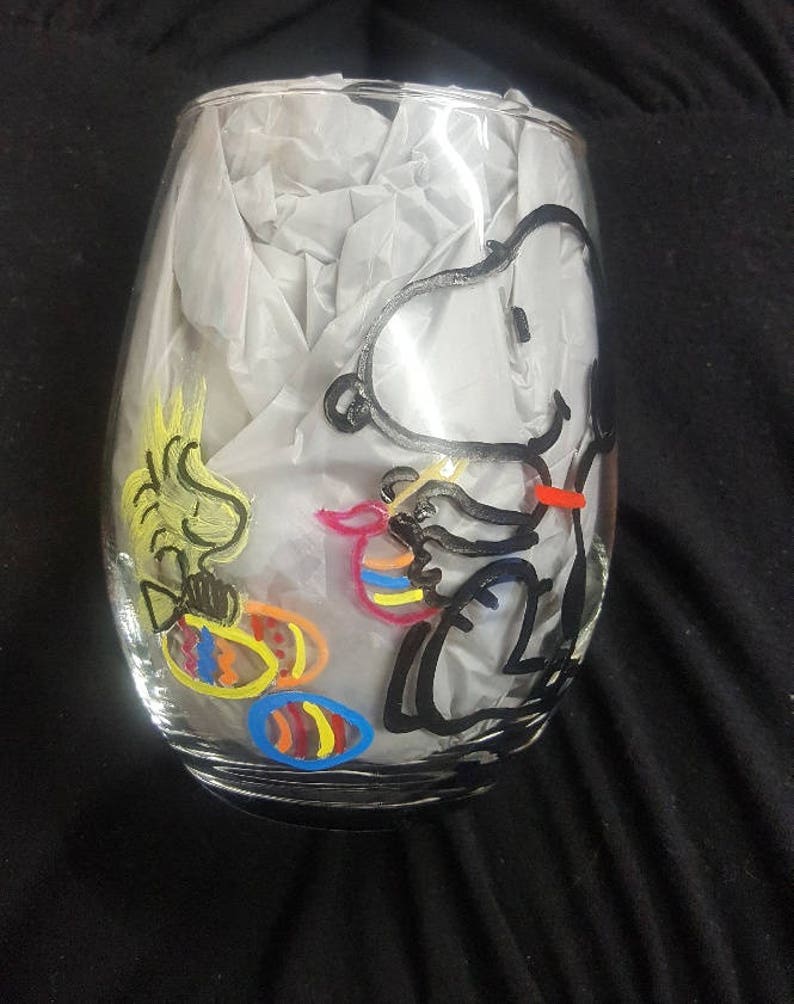 Hand etched and painted Snoopy & Woodstock stemless glass set image 4