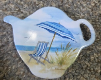 Made in Italy Beach Scene Teapot Shaped Tea Bag Rest Blue Umbrella Coastal Dish