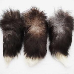 13-16&quot; Silver Real Fox Fur Tail with White Tip Totem Keychain Key Ring Key Fob for Purse, Anime Costume, Etc