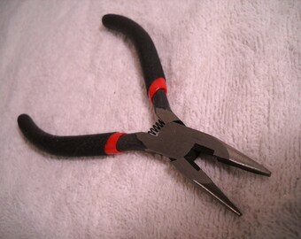 Basic Hair Extension Pliers Tool for Hair Feathers and Hair Extensions