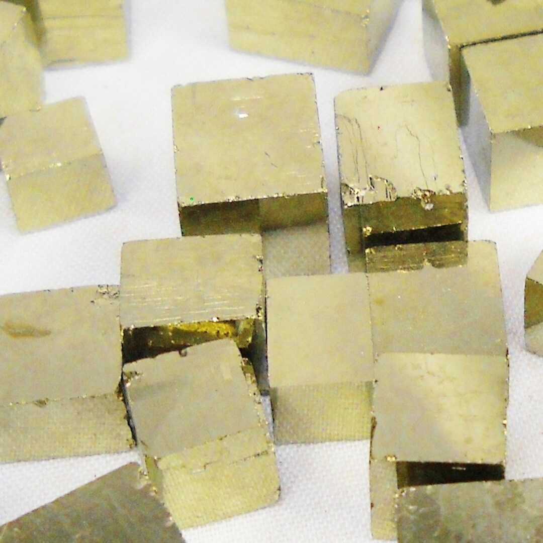 1/4 To1/2" Iron Pyrite Cubes Fool's Gold Mineral Specimen Gemstone Gem ...