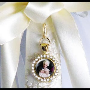 Wedding Bouquet Charm With Rhinestones, Custom Photo Jewelry, Bridal Bouquet Memory Charm, Elegant Wedding Bling, Shiny Gold or Silver Tone